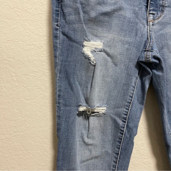 1822 Denim Distressed with Raw Hem Skinny Jeans size 8 - Picture 2 of 7